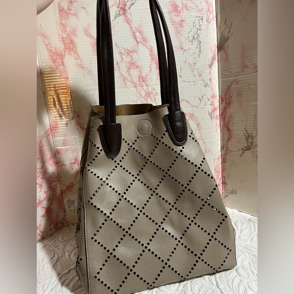 Louenhide Bermuda Tote
